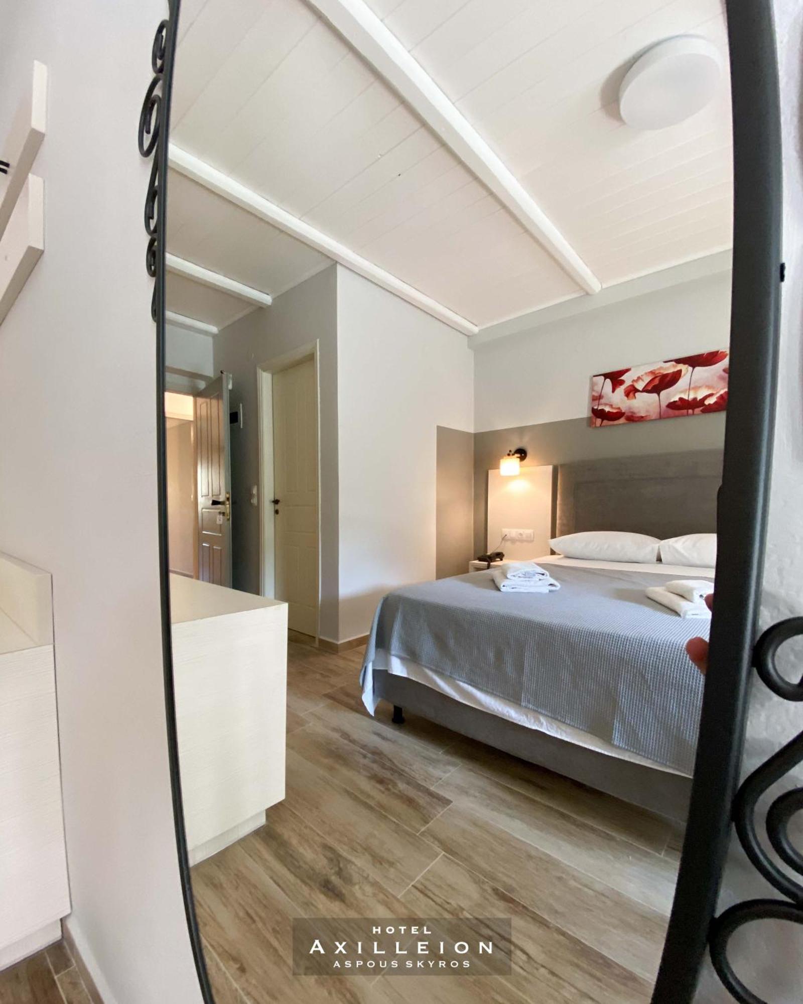 Achilleion Hotel Skyros Exterior foto