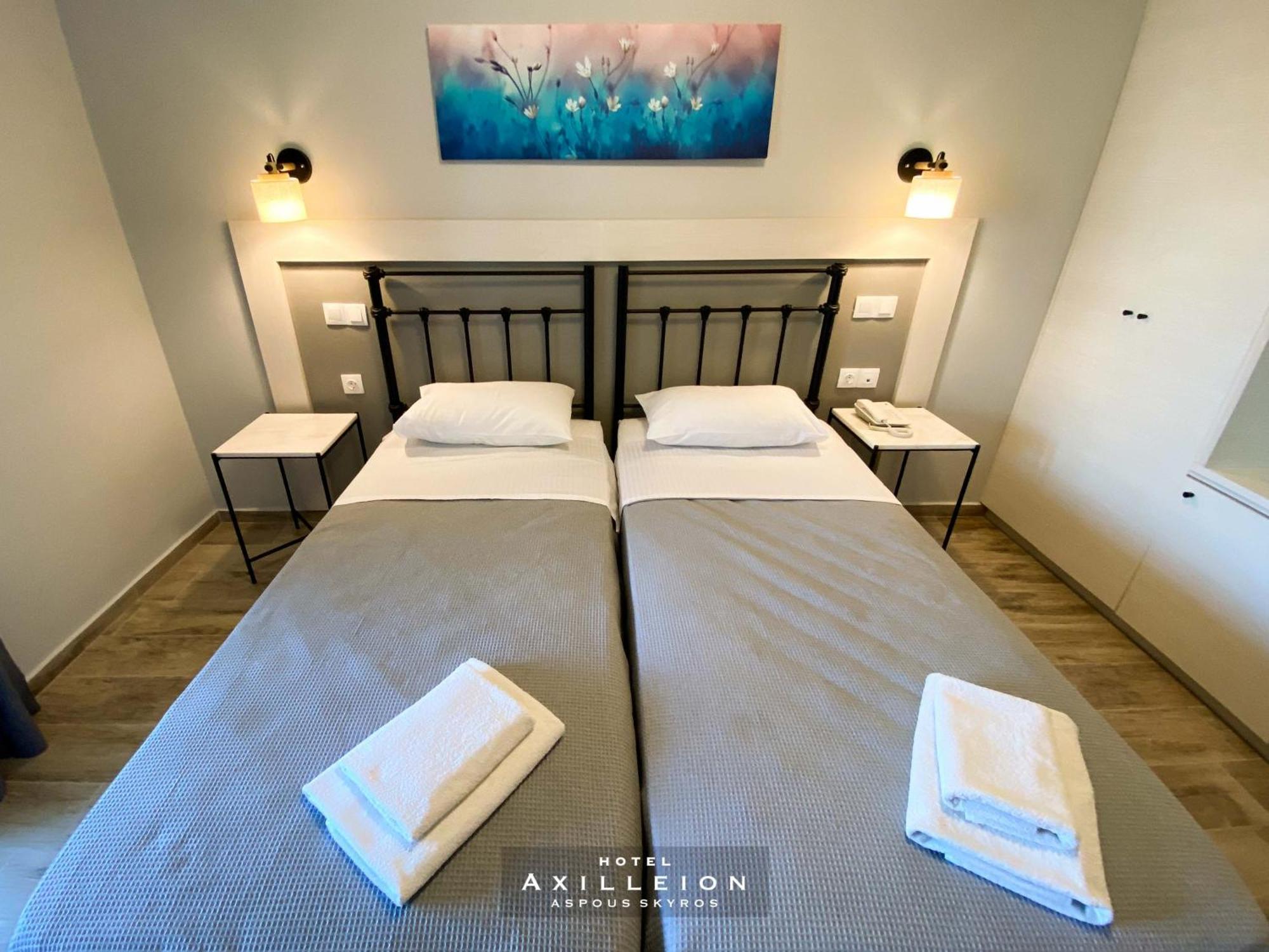Achilleion Hotel Skyros Exterior foto