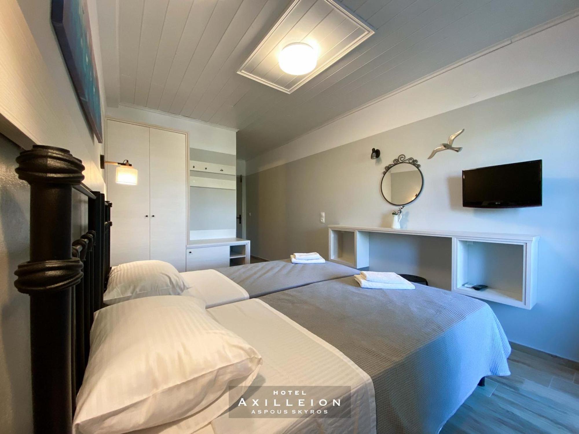 Achilleion Hotel Skyros Exterior foto